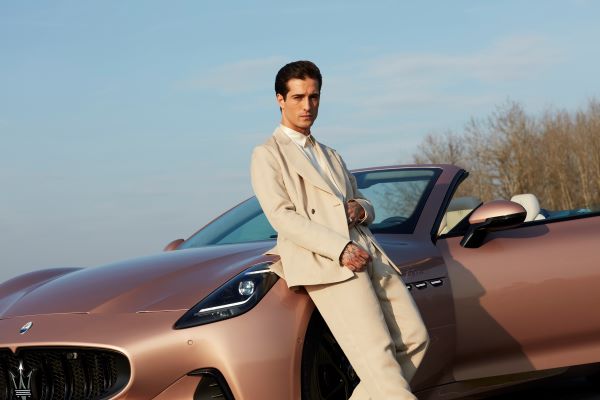 23831-MaseratiFolgorecampaignItTurnsYouOn-GranCabriowithDamianoDavid-ph.PaoloZerbini